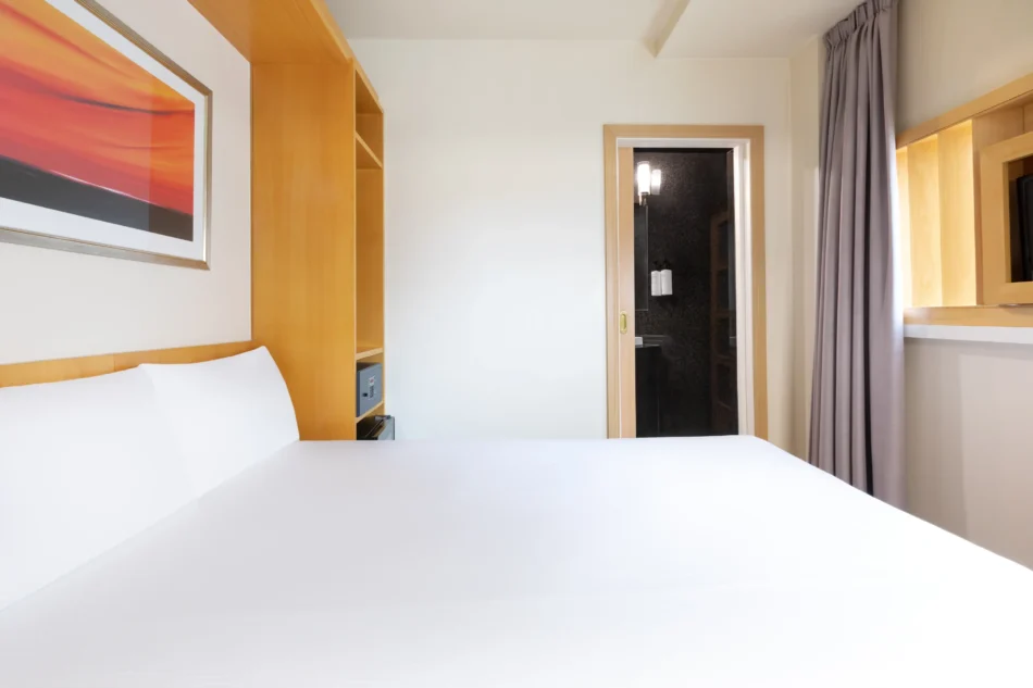 Executive SINGLE (2)